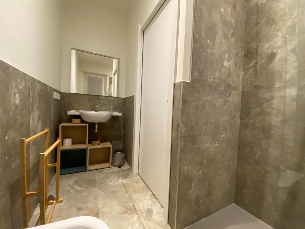 Foresteria Dansi Varese Bagian luar foto