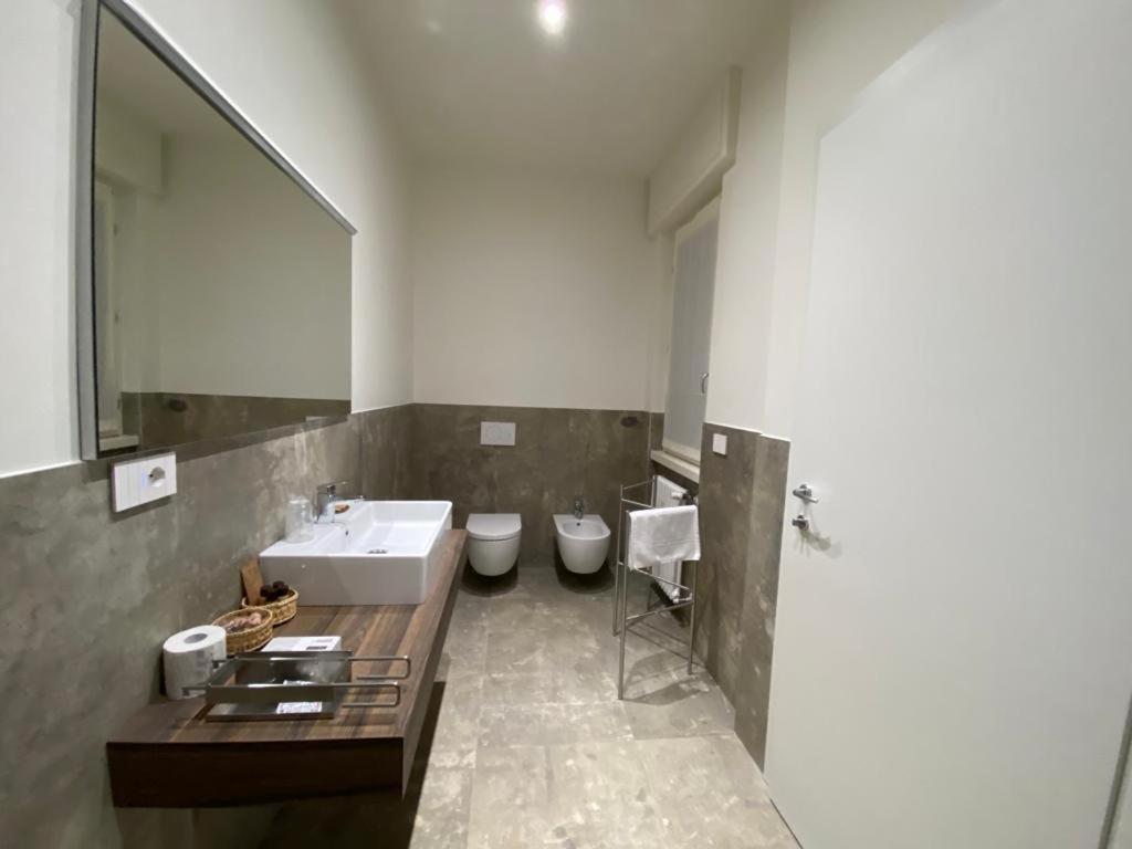 Foresteria Dansi Varese Bagian luar foto