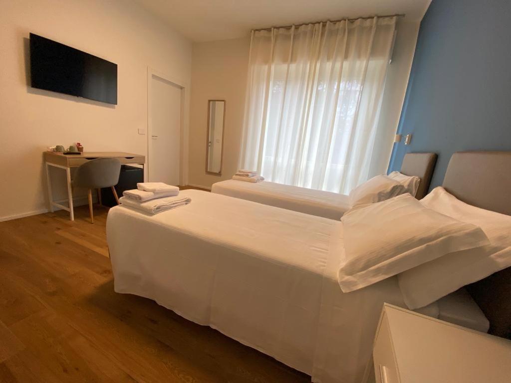 Foresteria Dansi Varese Bagian luar foto