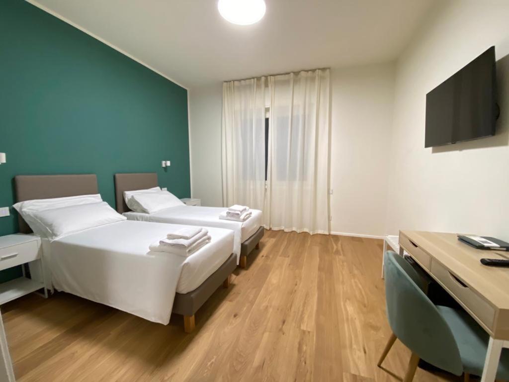 Foresteria Dansi Varese Bagian luar foto